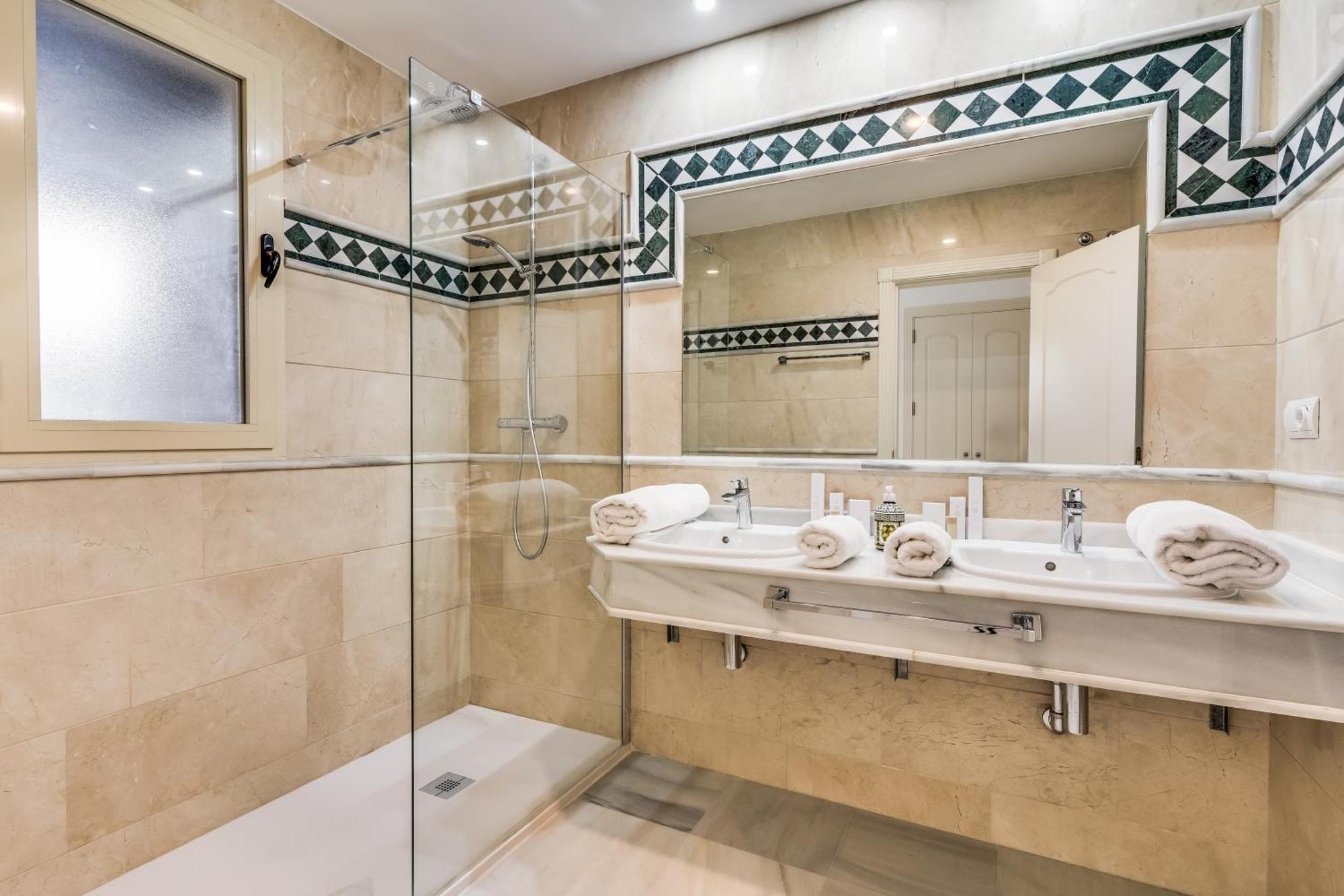 Molo Residences Boutique Apartments & Spa Marbella Esterno foto